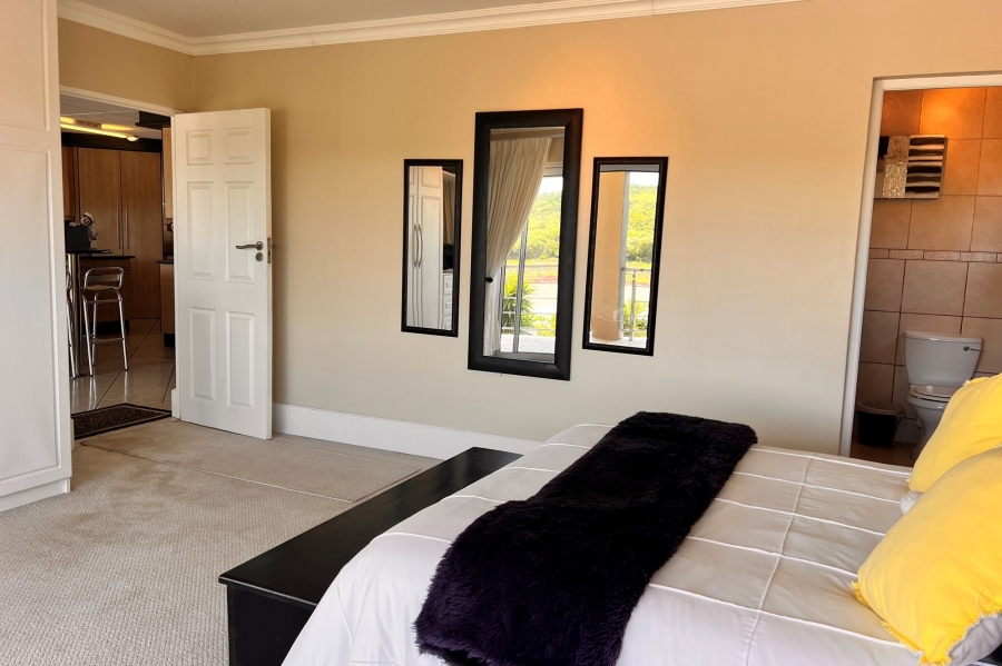 5 Bedroom Property for Sale in East London Rural Eastern Cape